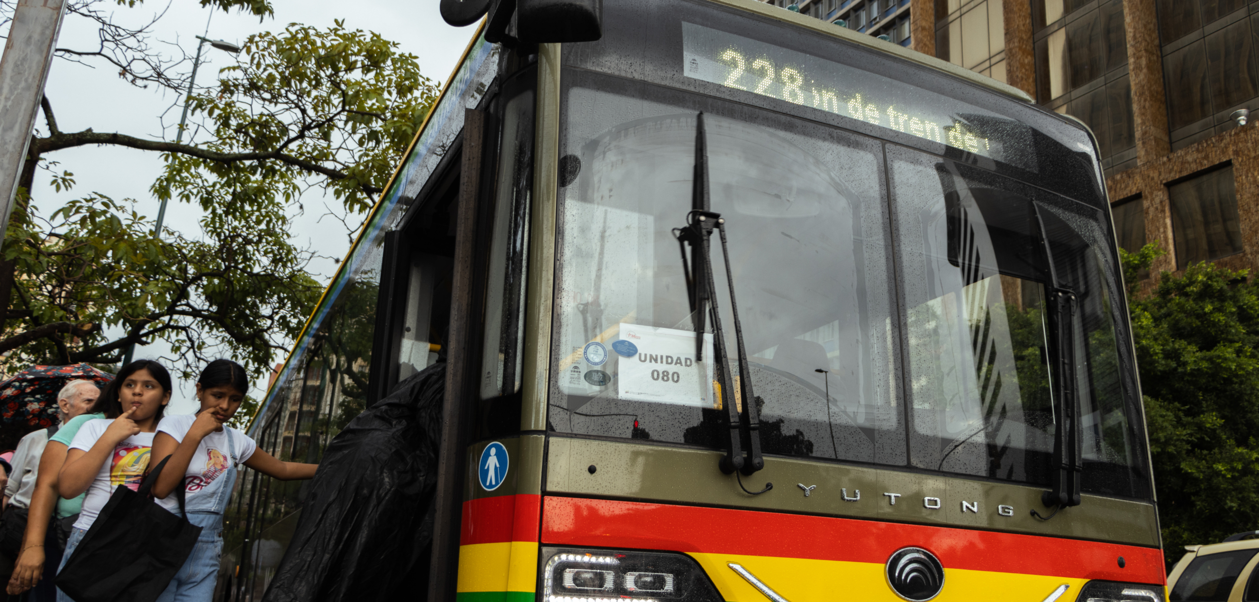 Aumentó la tarifa del pasaje urbano, metro y metrobús en Venezuela