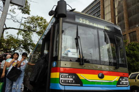 Aumentó la tarifa del pasaje urbano, metro y metrobús en Venezuela