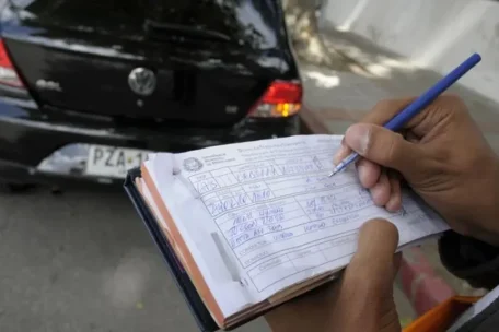 Multa de tránsito por tener vencida la licencia de conducir