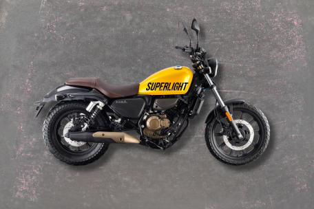 Superlight 200S Empire Keeway Precio