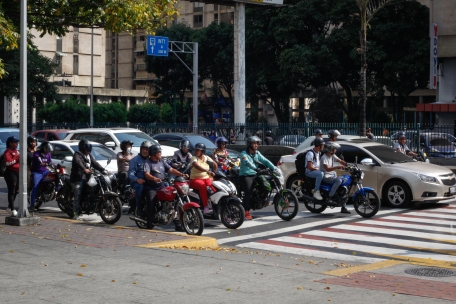 ¿Cuánto se debe pagar por los trimestres en el municipio Libertador?