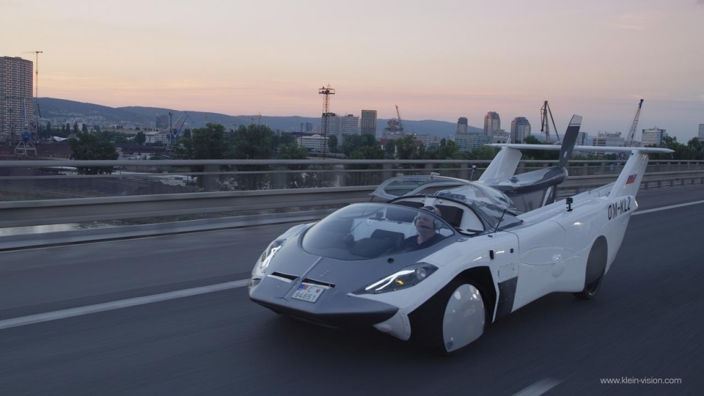 AirCar: el carro volador definitivo, ¿cuándo estará disponible y cuál es su precio?