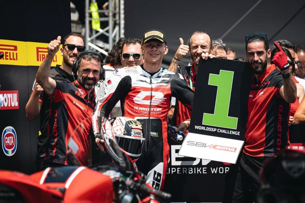 QJMOTOR de EK se llevó la victoria en la WSBK de Italia