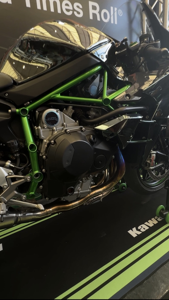 La Kawasaki Ninja H2R estuvo en la Expo Moto Venezuela 2025