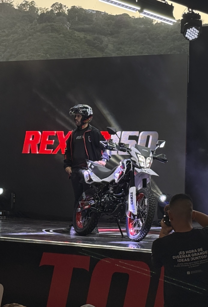 Toro presentó la versión 2026 de la REX