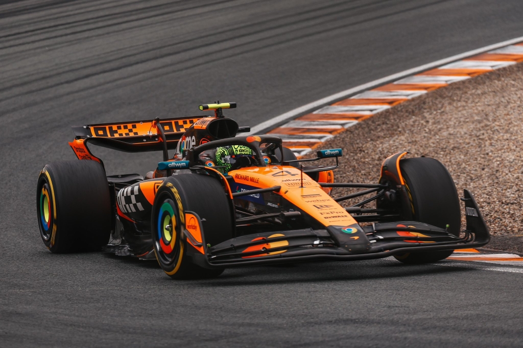 Lando Norris no finalizó la carrera en Zandvoort por un falló en la unidad de potencia.