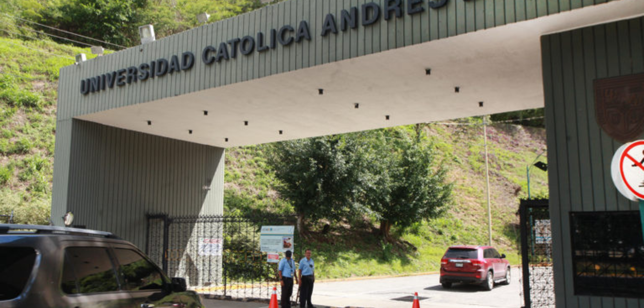 Tu Gruero ofrece servicio vial gratuito en la UCAB