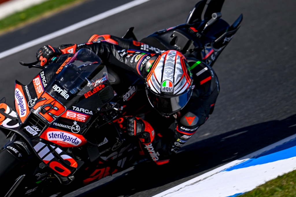 Bezzecchi fue de los que más ganó en este fin de semana de Moto GP en Australia. Foto: Dainese