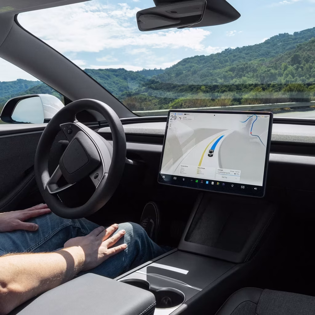 Así es el nuevo Model 3 Standard de Tesla, su carro más económico