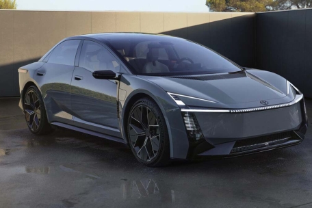 Toyota presenta el concepto de su nuevo Corolla en el Salón de Tokio 2025