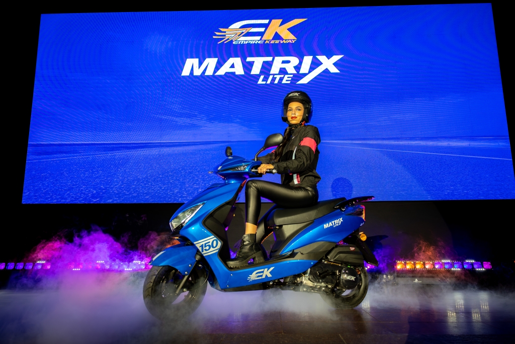 La Matrix Lite es la nueva scooter de EK económica