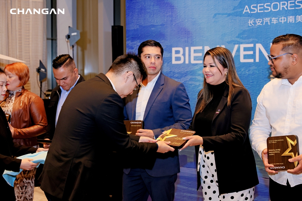 Changan Venezuela estuvo presente en el “Golden Sales Consultant China Tour”