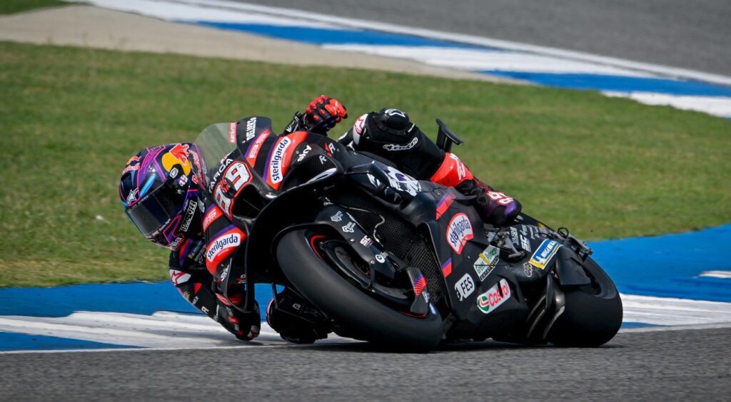 "Bez", con una racha de 2 victorias en 2025, dominó la carrera en Thailandia. Foto: MotoGP