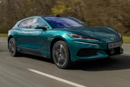 El Denza Z9GT busca desafiar a Porsche en Europa