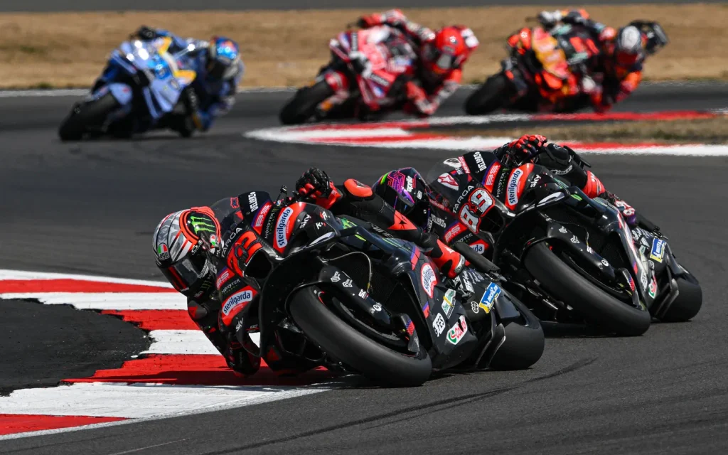 Junto a Martín y Bezzecchi, Aprilia Racing sigue siendo la referencia en la actual temporada de MotoGP. Foto: MotoGP