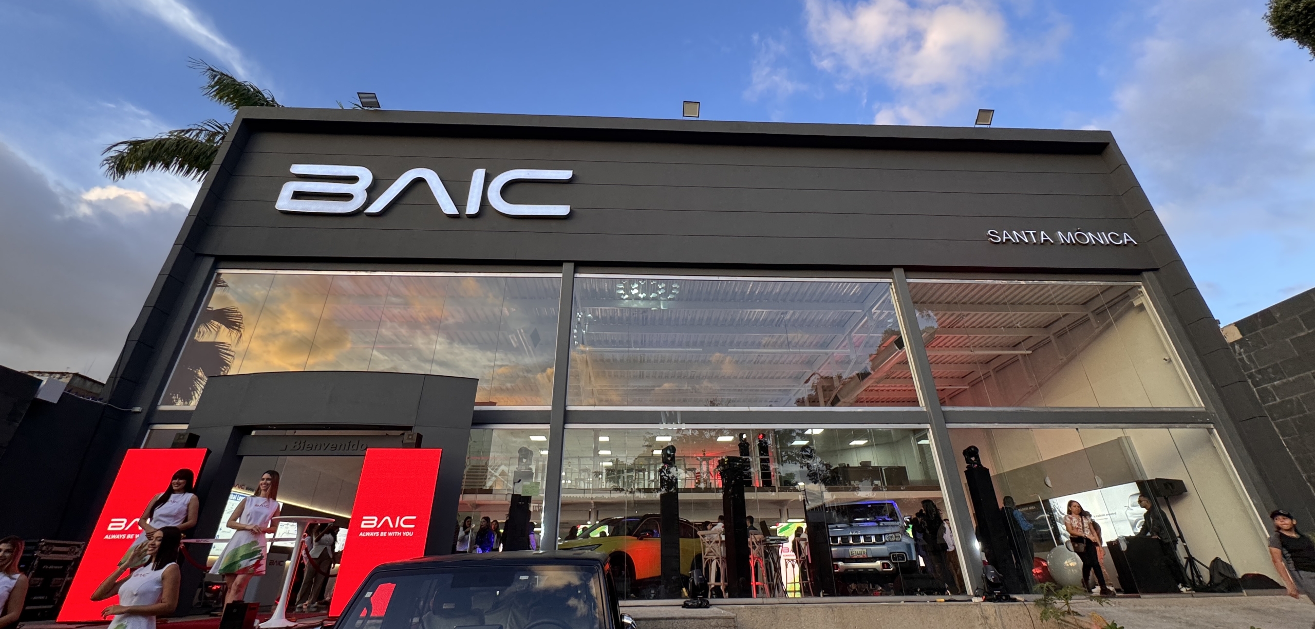 BAIC abrió su nuevo concesionario en Santa Mónica, Caracas