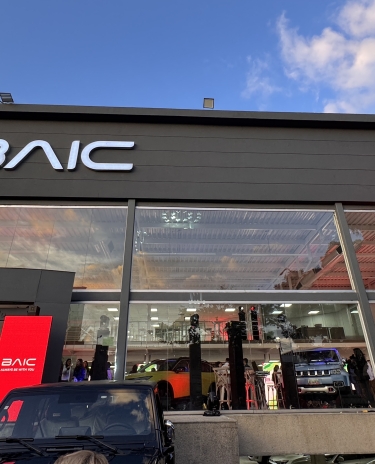 BAIC abrió su nuevo concesionario en Santa Mónica, Caracas