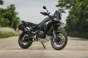 CFMOTO Venezuela presenta la 1000MT-X, la moto más potente de su gama multifunción