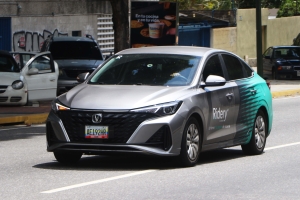 Alsvin Plus de Changan y el MG5 de MG Motor, la nueva flota de Ridery